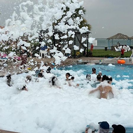Flamingo Beach Hotel Umm al-Quwain Eksteriør billede